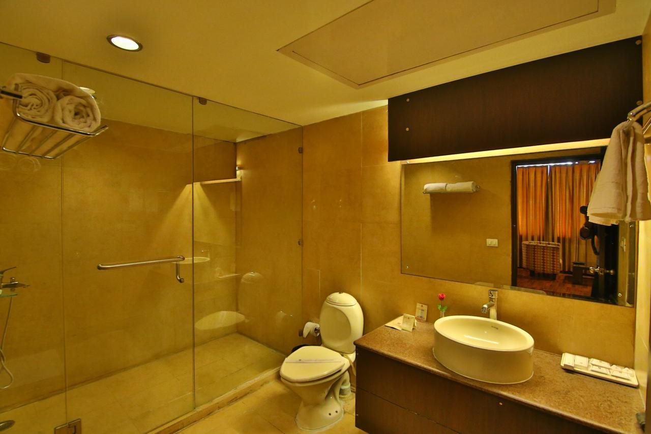 Cs Boutique Hotel Faridabad Ngoại thất bức ảnh