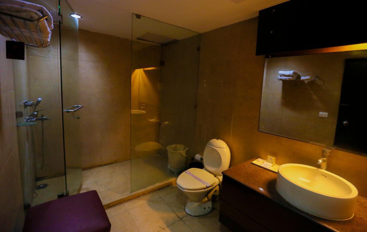 Cs Boutique Hotel Faridabad Ngoại thất bức ảnh