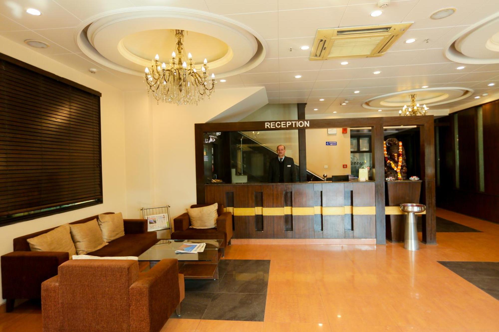 Cs Boutique Hotel Faridabad Ngoại thất bức ảnh