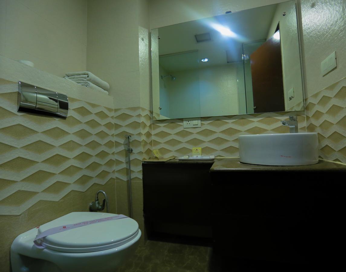 Cs Boutique Hotel Faridabad Ngoại thất bức ảnh